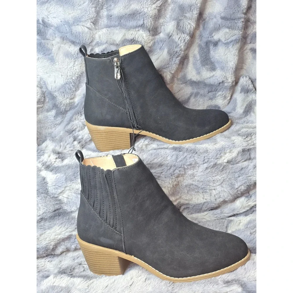 NWB Draper James Elle‎ Chunky Stacked Heel Zip-up Ankle Bootie black size 8